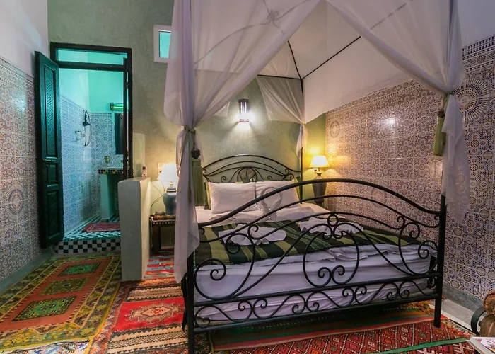 Riad Losra