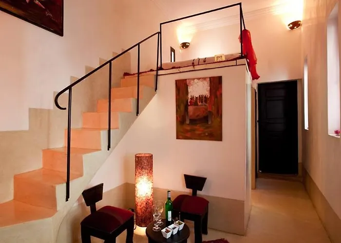 Riad Davia